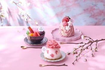 シェラトン・グランデ・トーキョーベイ・ホテル「いちご×桜 スイーツ&ベーカリー」