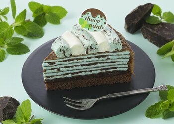 【銀座コージーコーナー】“チョコミント”の季節がやってきました！爽快チョコミントのミルクレープとサブレが、4月10日から登場