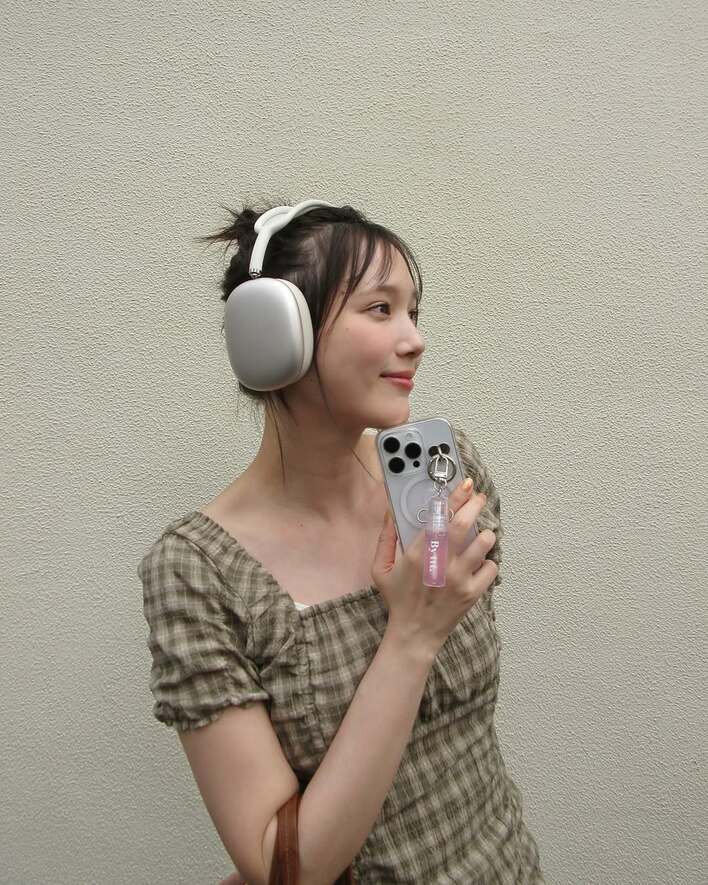 【画像13枚】キュートなダンスも！“絶対領域”見せのミニ丈ワンピ姿の本田翼を見る