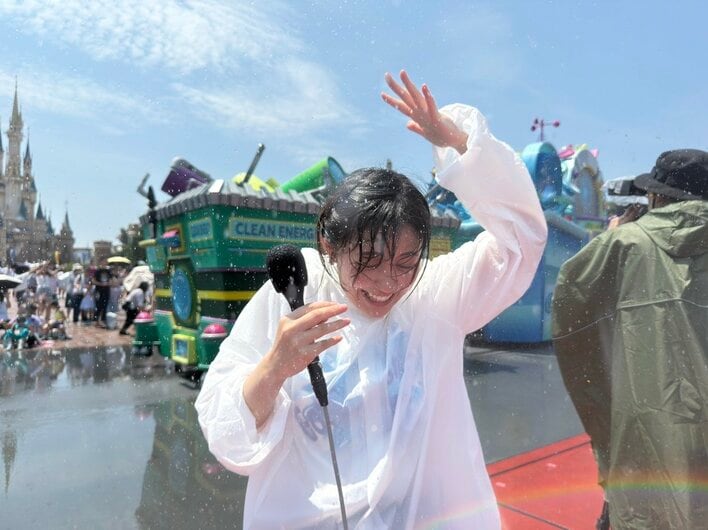 ディズニーランド “もっと！びしょ濡れMAX”を高崎アナが体験取材