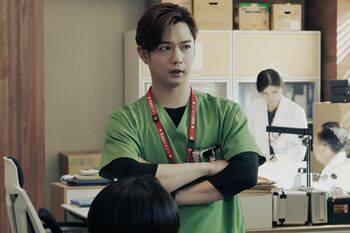 『アンメット』第5話より千葉雄大のコメント到着！「三瓶先生（若葉竜也）の部屋での撮影を僕は“ベッドシーン”と呼んでいます（笑）」