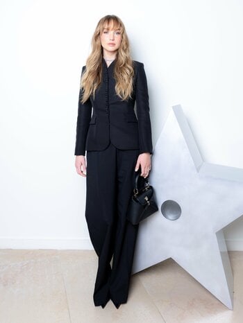 【Dior】ジェニファー・ローレンス、プリヤンカー・チョープラーがLVMHプライズ2026でディオールを着用