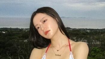 なこなこ・なごみ　沖縄でのスタイル抜群！水着ショットを公開　美背中みせた姿に「理想です」と絶賛の声