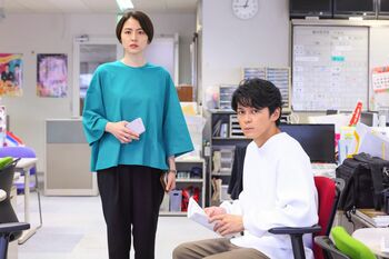 冤罪事件の真相を探り始めた恵那（長澤まさみ）のもとに1本の電話が…『エルピス』第2話予告