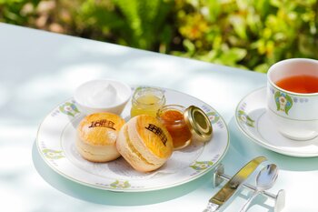 【万平ホテル】アルプス館90周年記念企画軽井沢の暮らしに根付いた「ジャム」が主役のティータイム「ジャムを楽しむスコーンセット」を発売