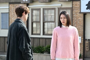 松井玲奈が語る第9話見どころ「誰と誰が“約束”を結ぶのか、それは守られるのか否か、ドキドキしながら見ていただけたら」『夫に間違いありません』