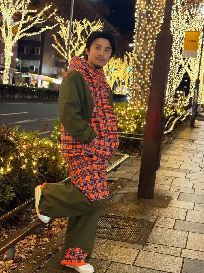 中尾明慶 妻・仲里依紗の“専属マネキン”に！「素敵な夫婦」チェック柄