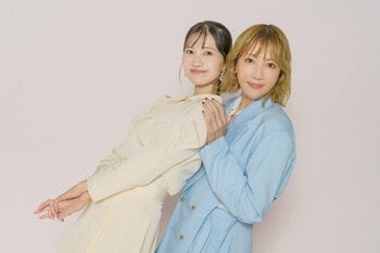 柚希礼音×夢咲ねね 「私の手作り！？食べられるものか、わからないよ（笑）」仲良し“記念日トーク”から見える絆