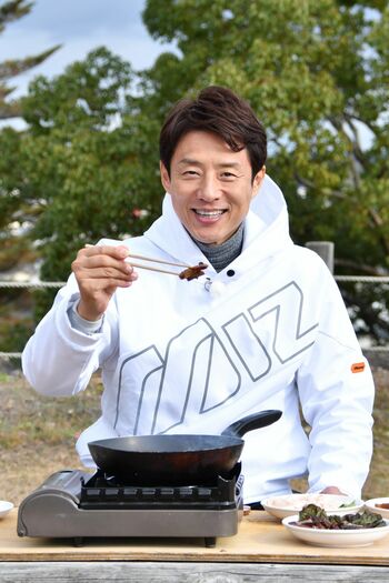 松岡修造 干し肉とヨメナカセの味に感動「このおいしさ“修造泣かせ”」