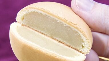 【たかこ】モビール6点 ❤︎鶴/富士山/梅/松❤︎クジラ❤︎お月見❤︎カモメ❤︎ 他 ハイヒール・モモコ 大阪土産の定番“月化粧”を紹介！「お茶とも牛乳