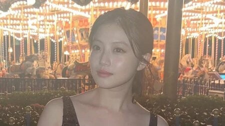 今田美桜 美デコルテ大胆見せの黒ドレス姿公開！約3ヵ月ぶりの投稿で前髪ありの“破壊力抜群”なオフショットに「お姫様みたい」「妖艶すぎる」