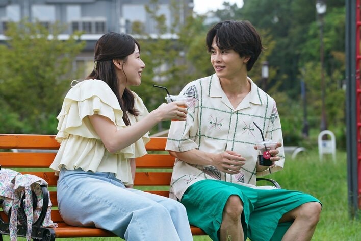バックハグ＆キス♡莉奈（桜井日奈子）龍太（草川拓弥）のラブラブっぷりに「きゃーーーー！」「メロメロメロ、、、、」『ラストノート』