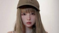「ゲーセンにいるの！？」益若つばさ 18歳息子と“表参道デート”ショット公開！仲良くピースサインする親子の姿に「カップルみたい」