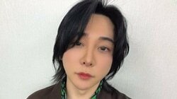 「なんだこれw」ミセス・大森元貴 プールでの“シュールすぎる”1枚にファン驚愕！“アザラシのよう”に水に浮かぶプライベート写真に「ずっと見てられる」