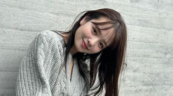 横田真悠 　金髪に大胆イメチェン　フリルのミニスカ&肩だしコーデを披露「可愛さが別格」と絶賛の声