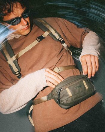 英国発のアウトドアギアブランド「ELLIKER（エリカー）」の日本公式オンラインストアがオープン