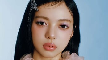 17歳とは思えない爆ビジュ！MORE STAR・中山こはくがViVi初登場　異次元のかわいさで大バズり中！