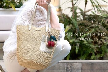 【阪急うめだ本店で販売】レザーブランドが本気で仕立てた「上質なラフィアバッグ」。大人の日常を豊かに彩るLIMITED SHOPがオープン。