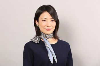 菅野美穂が15年ぶりの月９で敏腕人権派弁護士に！