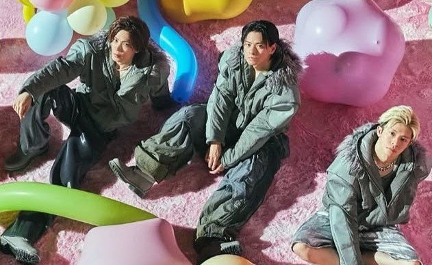 平野紫耀 “テディベア座り”からクールな表情にファンメロメロ！新曲