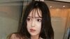 藤田ニコル “ムチムチあんよ”が可愛い生後5ヵ月長女の成長姿を公開！娘に顔寄せる様子に「大きくなったね」「オシャレなママ！」