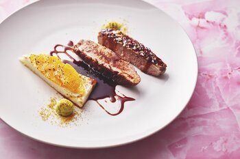 【ホテルインディゴ東京渋谷】軽やかな春の香りと彩りのSpring Menuを、 3月1日(日)より提供開始