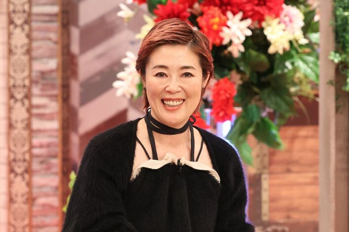 寺島しのぶ「違う男の人と抱き合ってる」ラブシーンを観た息子から指摘