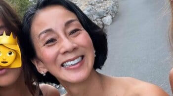 中村江里子 フランス人夫の“おちゃめポーズ”を披露！「皆さん長身」久しぶりにそろった貴重な家族5ショットに「楽しいイケメンパパ」