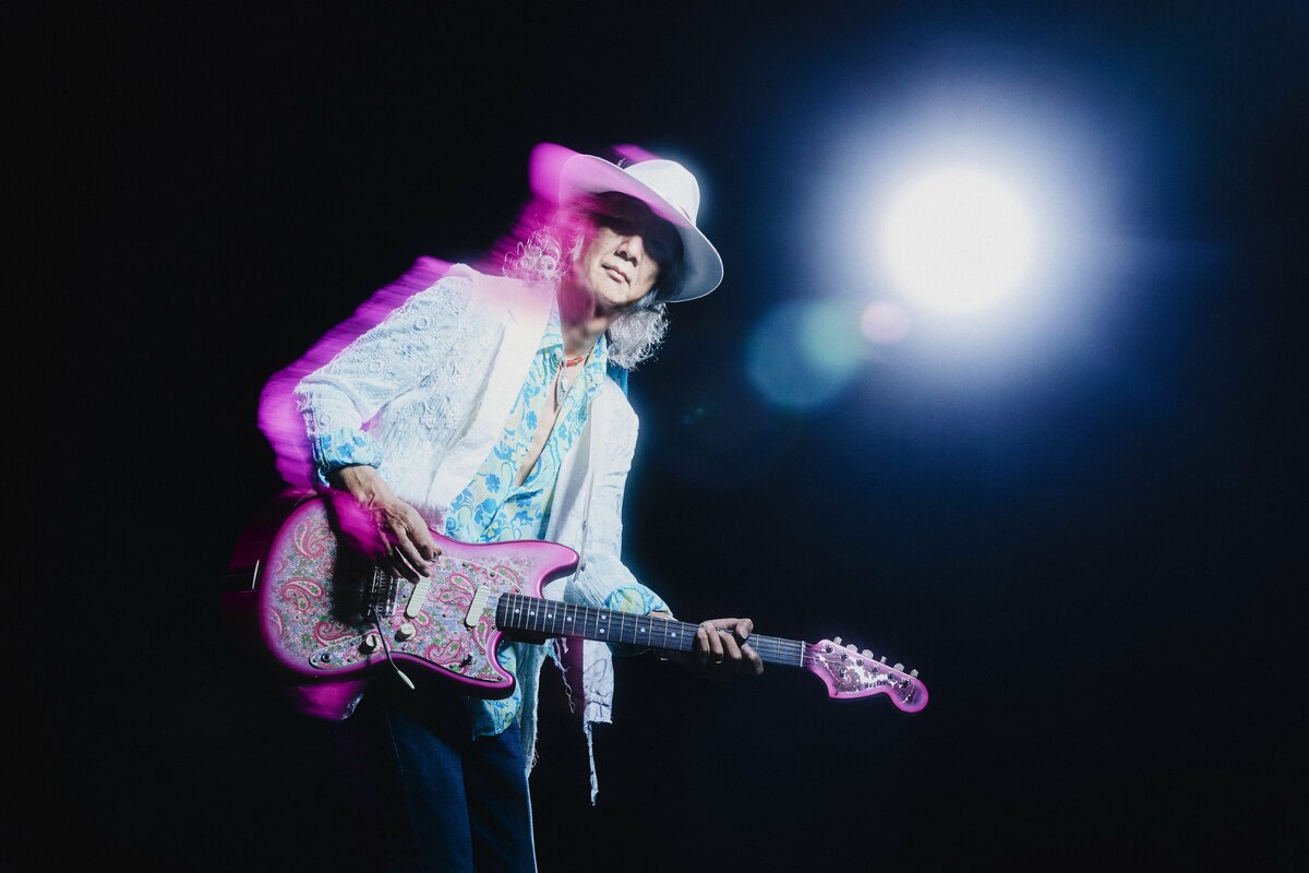 驚きの価格が実現！ 日本ロック界のレジェンド ギタリスト Charの新シグネイチャー アート・デザイン・音楽