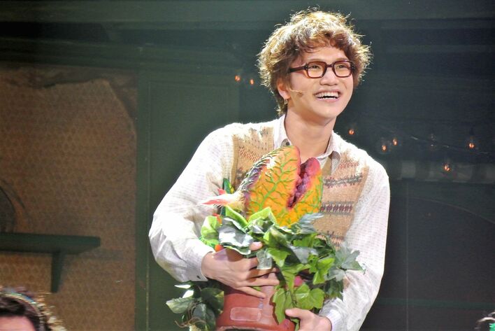 鈴木拡樹＆三浦宏規 昨年の無念を晴らそうと再競演！Wキャストのコメディホラーミュージカルが開幕