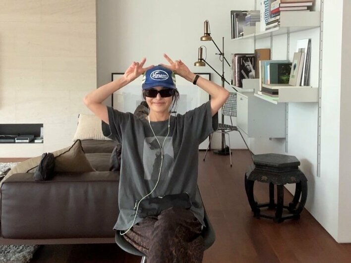 【画像】「オシャレで憧れ」「センスがめちゃくちゃ良い」梨花のスタイリッシュで洗練された空間の自宅を見る