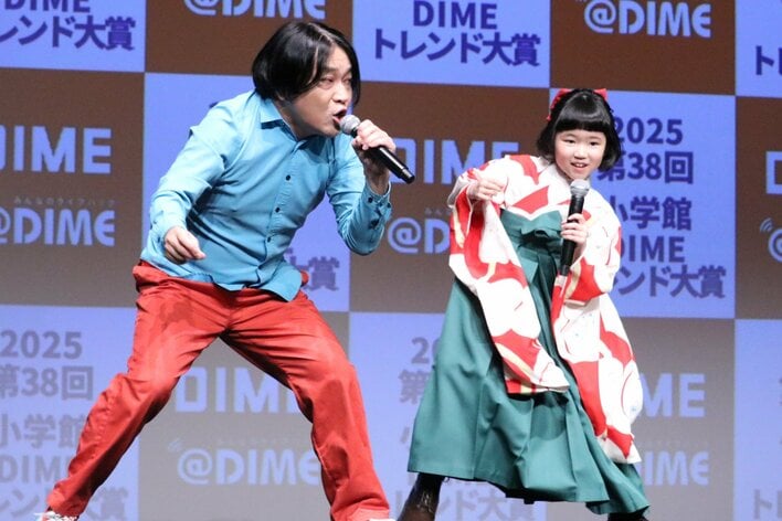 永野&永尾柚乃が“全力ラッセン”披露!「ご縁を感じまして…」 ベストキャラクター賞受賞に「わくドキです」と2人で喜び【2025 小学館DIMEトレンド大賞】