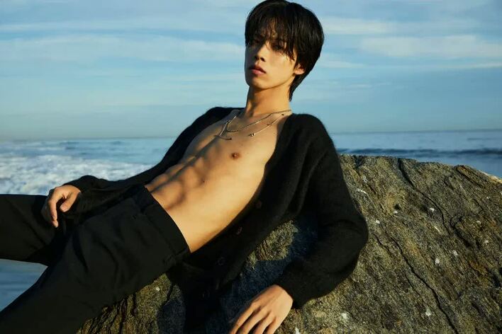 コムドット やまと“磨き上げた肉体”をNYで撮影！ソロ写真集に「あまり