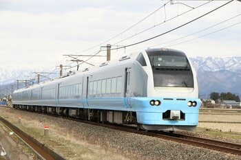 夜行列車で“特別な一夜”を-- 大曲・長岡・村上へ向かう団体臨時列車を利用した旅行商品《好評発売中！》