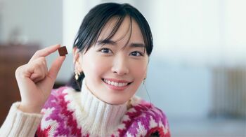 新垣結衣の“とくべつな時間”「いつ見てもただボーっとしているだけなのに」