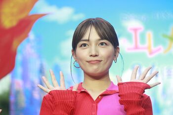 声優初挑戦の川口春奈 玉森裕太＆MEGUMIと“マイエレ・カーぺット”に登場！「一歩踏み出す勇気をくれる」