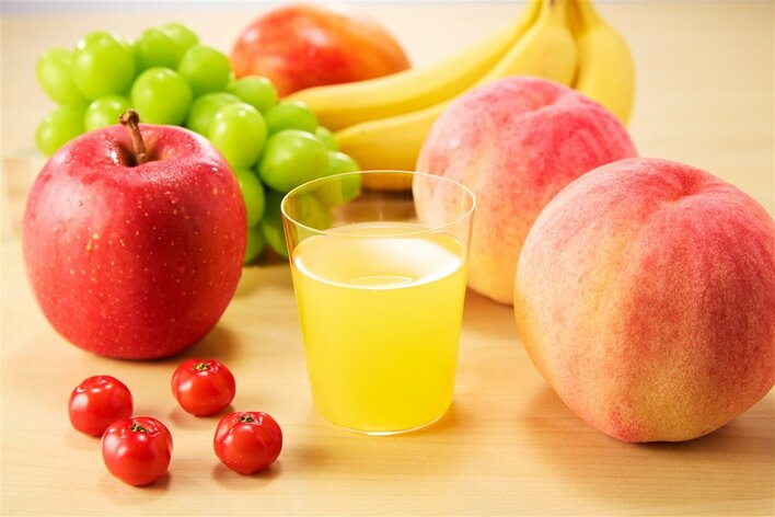 春限定！まろやかな味わい　季節限定「春のフルーツこれ一本　白桃＆アセロラブレンド」新発売