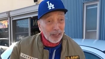 テリー伊藤 “意味が分からない”ほど衝撃価格の車を披露！ヴィンテージ感満載の上品なレトロカーに「希少価値のあるクルマだ」「すぐ売れそう」