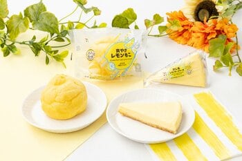 セブン‐イレブンの人気シリーズに夏限定のレモンスイーツが登場！「爽やかレモンもこ」＆「かじるレモンチーズケーキ」が新発売