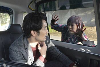 ＜試写室＞タクシーの隆雄さんVS生身のリカ！！負けるわけがない、勝てる気しかしないんです！