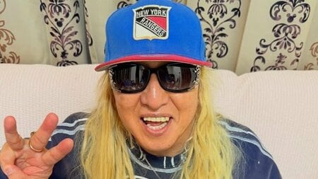 「めっちゃイケメン」DJ KOO 若かりし頃の貴重なショット公開！“1ヵ月20万のドレッド”＆サングラスなしのハニカミに「男前だな～」「イケイケtrf最高」