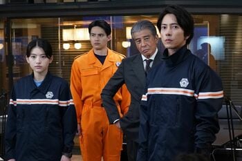 史上最強クラスの台風が直撃！？全力を尽くす晴原（山下智久）らだが、予期せぬ事態に…＜『ブルーモーメント』第9話完全版＞