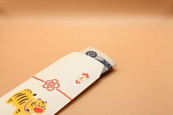 お年玉は親が管理？自由に使わせる？キャッシュレス時代の子供にどう金銭感覚を身につけさせるか