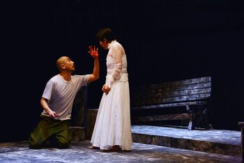 新型コロナ対策強化で舞台「マクベスの悲劇」開幕へ