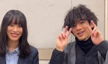 ゆる〜い会話がクセになる！？山田裕貴＆南沙良のオフショット動画が公開『女神の教室〜リーガル青春白書〜』