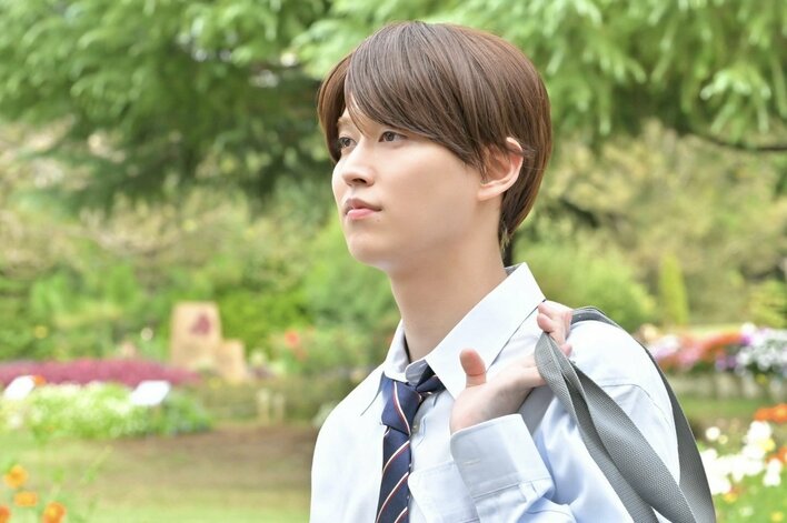 JO1・白岩瑠姫が“めちゃくちゃ恥ずかしいシーン”とは？「学生時代の回想シーンは、みなさんの反応が一番楽しみです！」『娘の命』第9話