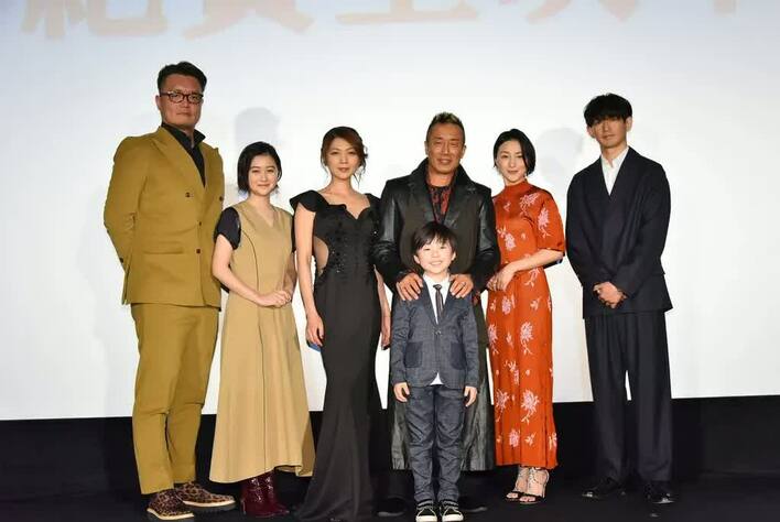 マイクサリー長渕剛 RayBan サングラス 太陽の家舞台挨拶 金スマ 長渕剛 RayBan レイバン サングラス 太陽の家舞台挨拶 金スマ - メルカリ