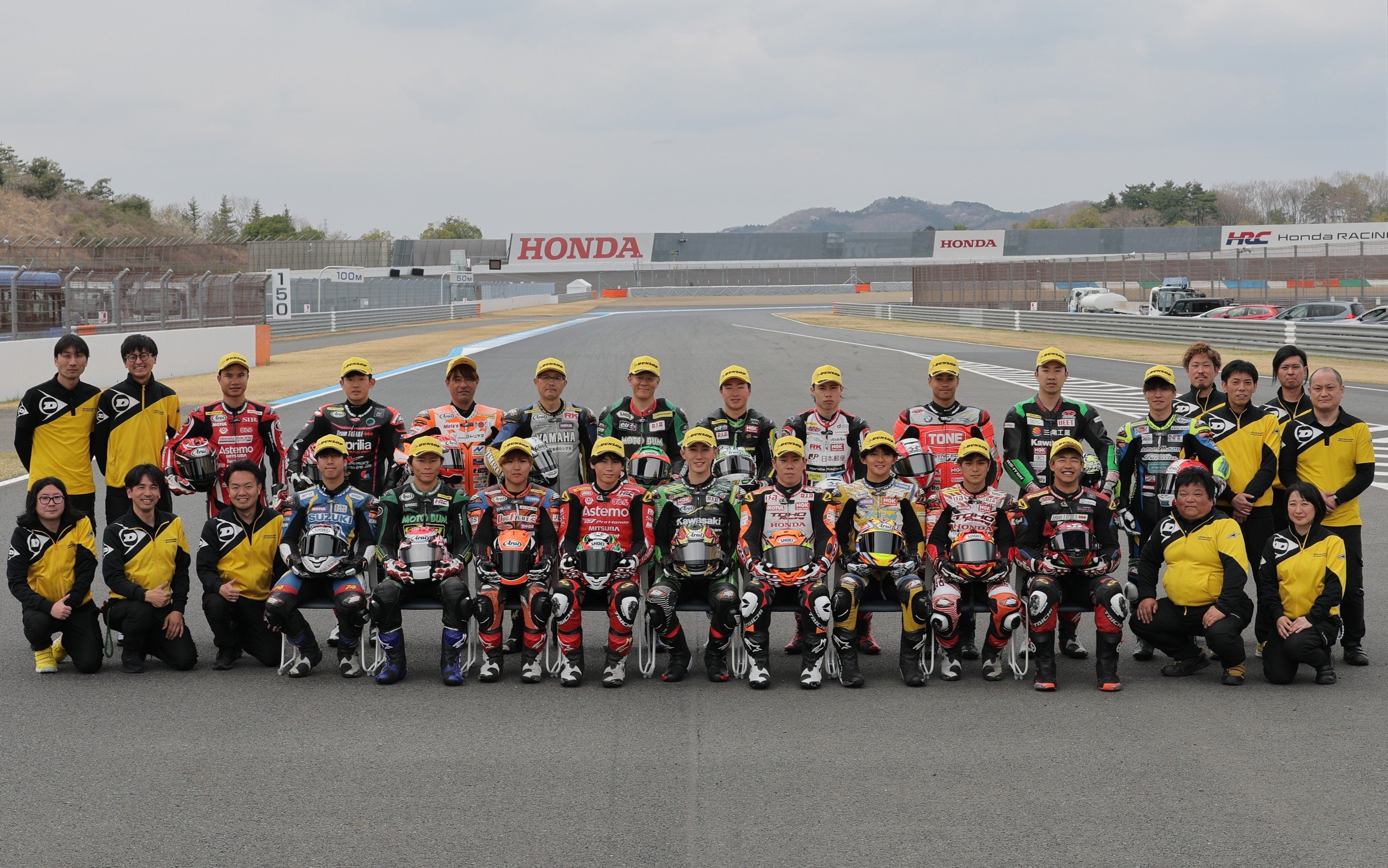 2026 年～2028 年シーズン ST1000 クラス ワンメイクタイヤが