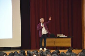 【十文字中学・高等学校】自己発信コース「総合的な探究の時間（J-Lab.）」特別探究プログラム～土井善晴先生とともに考える「食事学から見つめる自分のCore」～