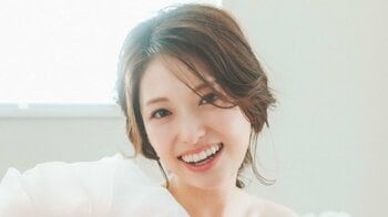 「ベビりんごも」松村沙友理 ピンクのドレス姿で幸せあふれるショット披露！お相手は年上の一般男性「守るものができた」と結婚＆妊娠を発表